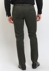 Cardinal Celana Panjang Chinos Slim Fit Pria F2096BK03C
